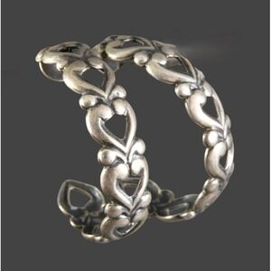 WHEELER Sterling Silver Hoop Earrings SCROLL HEART CUT-OUTS Western Romantic VTG